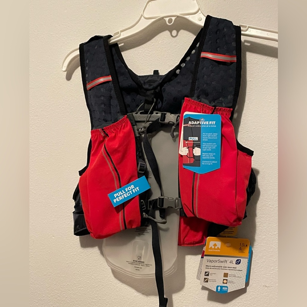 Nathan Men’s Vapor Swift 4L Race Vest